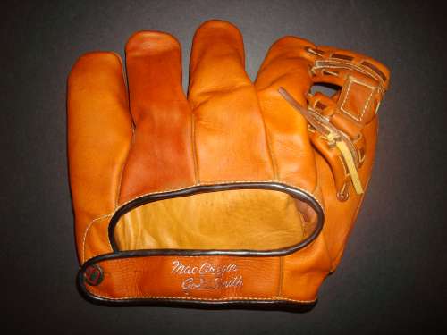Grady Hatton MacGregor Goldsmith G19 Back